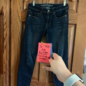 Dark wash American Eagle Skinny Jeans